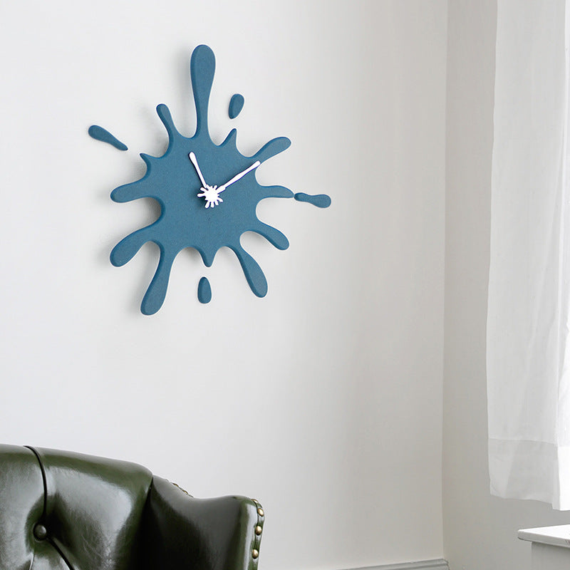 Creative Splatter Design Wall Clock - Silent Movement, Modern Decorative Timepiece(red)