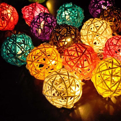 1 Set of Multi Coloured 5cm Rattan Cane 20 Ball Battery Powered 3m String Lights Christmas Gift Home Wedding Party Bedroom Decoration Table Centrepiece