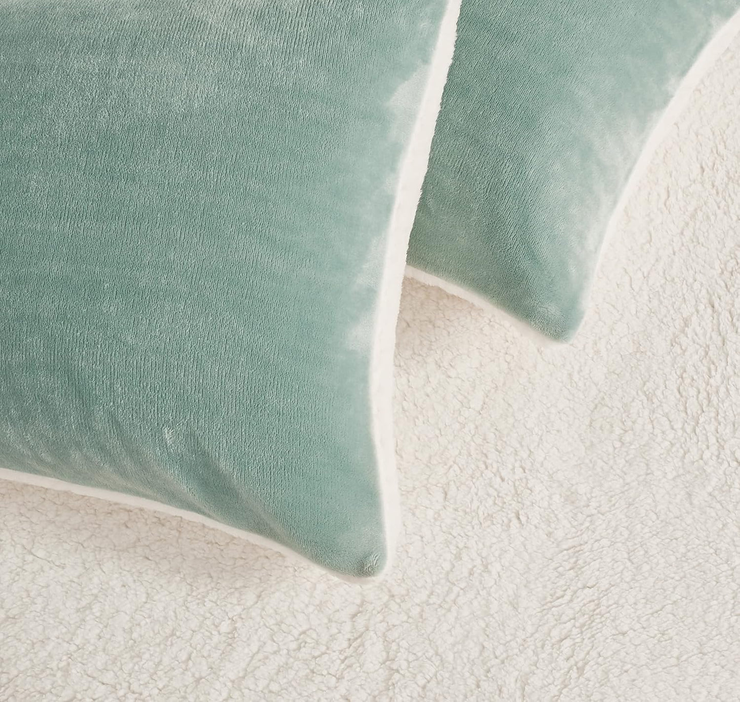 2-in-1 Teddy Sherpa Quilt Cover Set (Sage Green, Single)