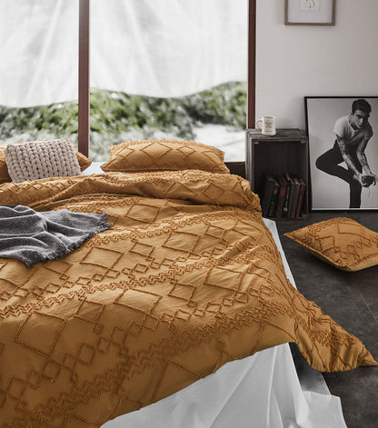 100% Premium Tufted Microfibre Quilt Cover Set - Ultra-Soft, Durable Embroidery Bedding Comforter Set - Machine Washable & Zipper Closure - Caramel - Single