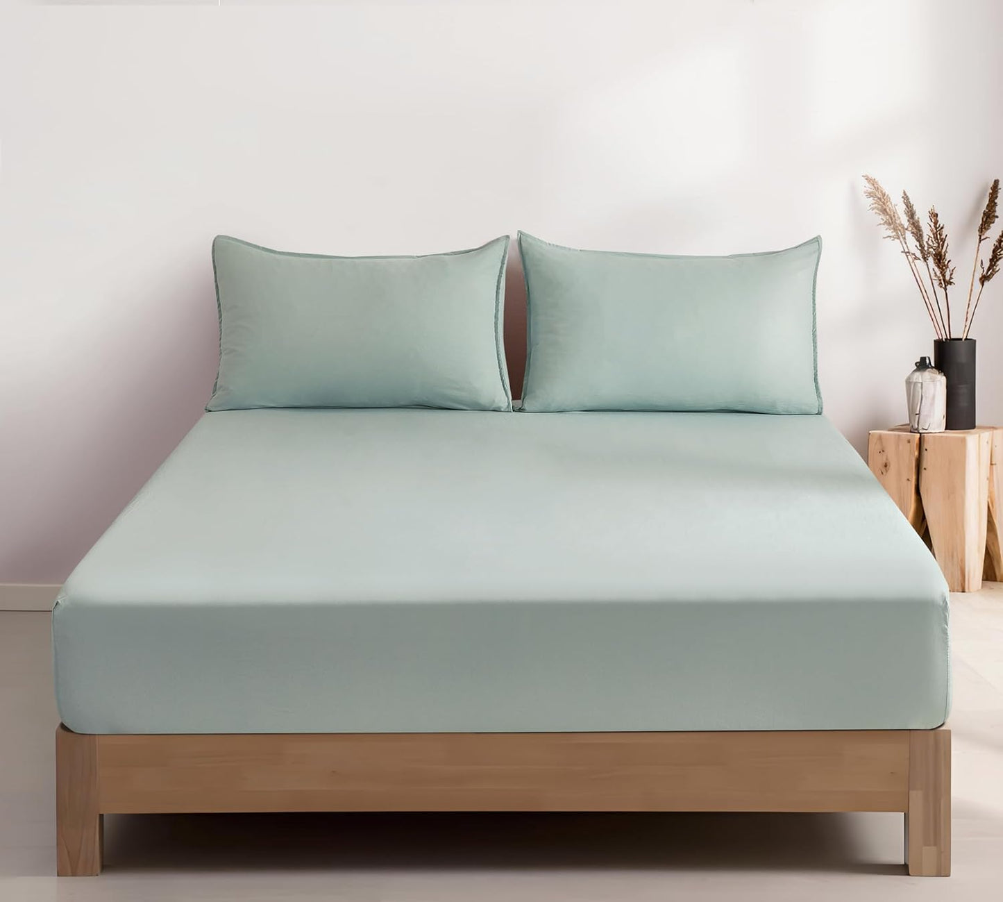 100% Vintage Washed Microfibre Fitted Sheet Set – Ultra Soft & Lightweight All-Season Fitted Sheet with 2 Pillowcases (Sage, Double Size)
