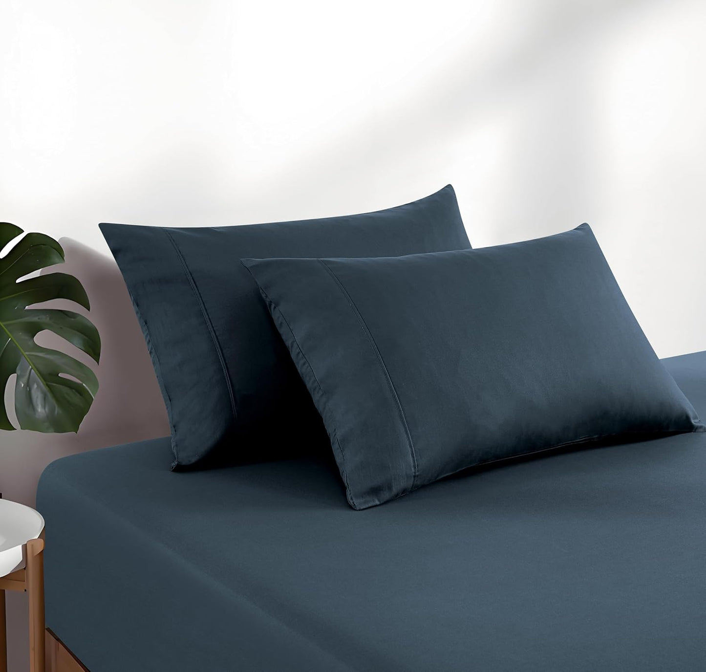100% Vintage Washed Cotton Fitted Sheet Combo Set – 100% Natural Cotton, Ultra Soft & Breathable – Includes Fitted Sheet & Pillowcases – Machine Washable (Indigo, Queen)