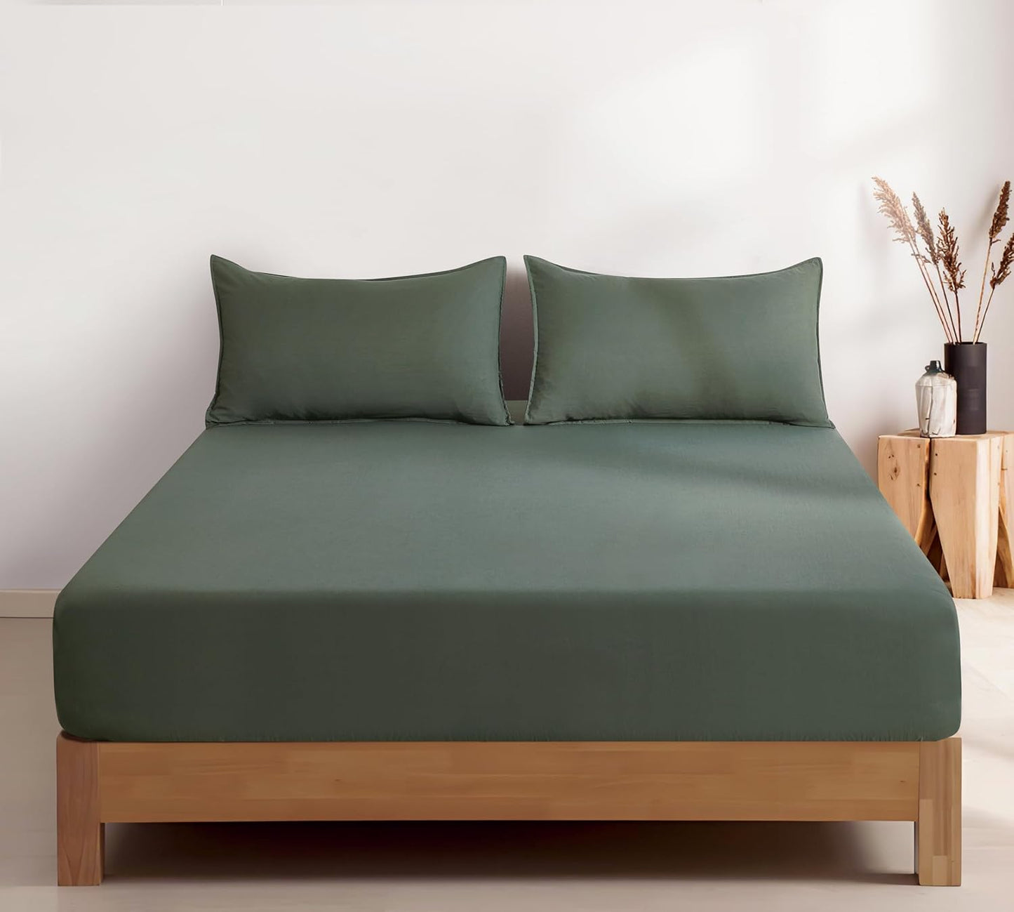 100% Vintage Washed Microfibre Fitted Sheet Set – Ultra Soft & Lightweight All-Season Fitted Sheet with 2 Pillowcases (Khaki Green, Queen Size)