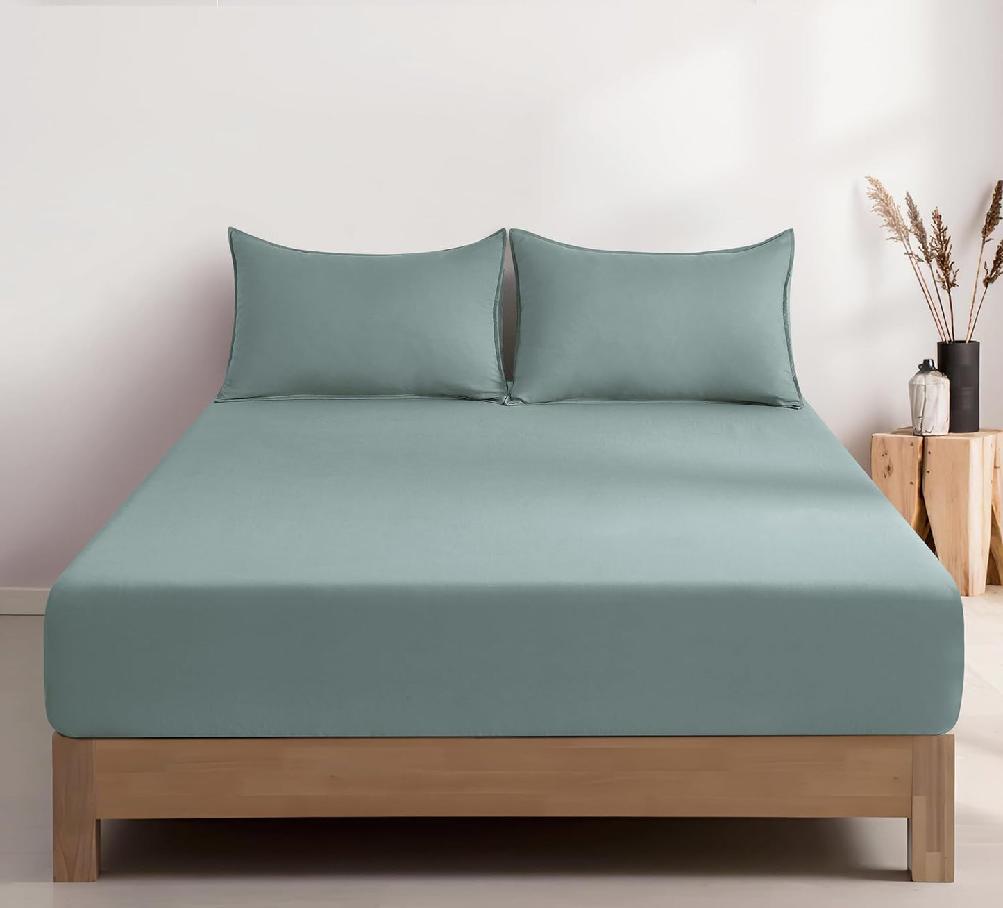 100% Vintage Washed Microfibre Fitted Sheet Set – Ultra Soft & Lightweight All-Season Fitted Sheet with 2 Pillowcases (Seafoam, Queen Size)