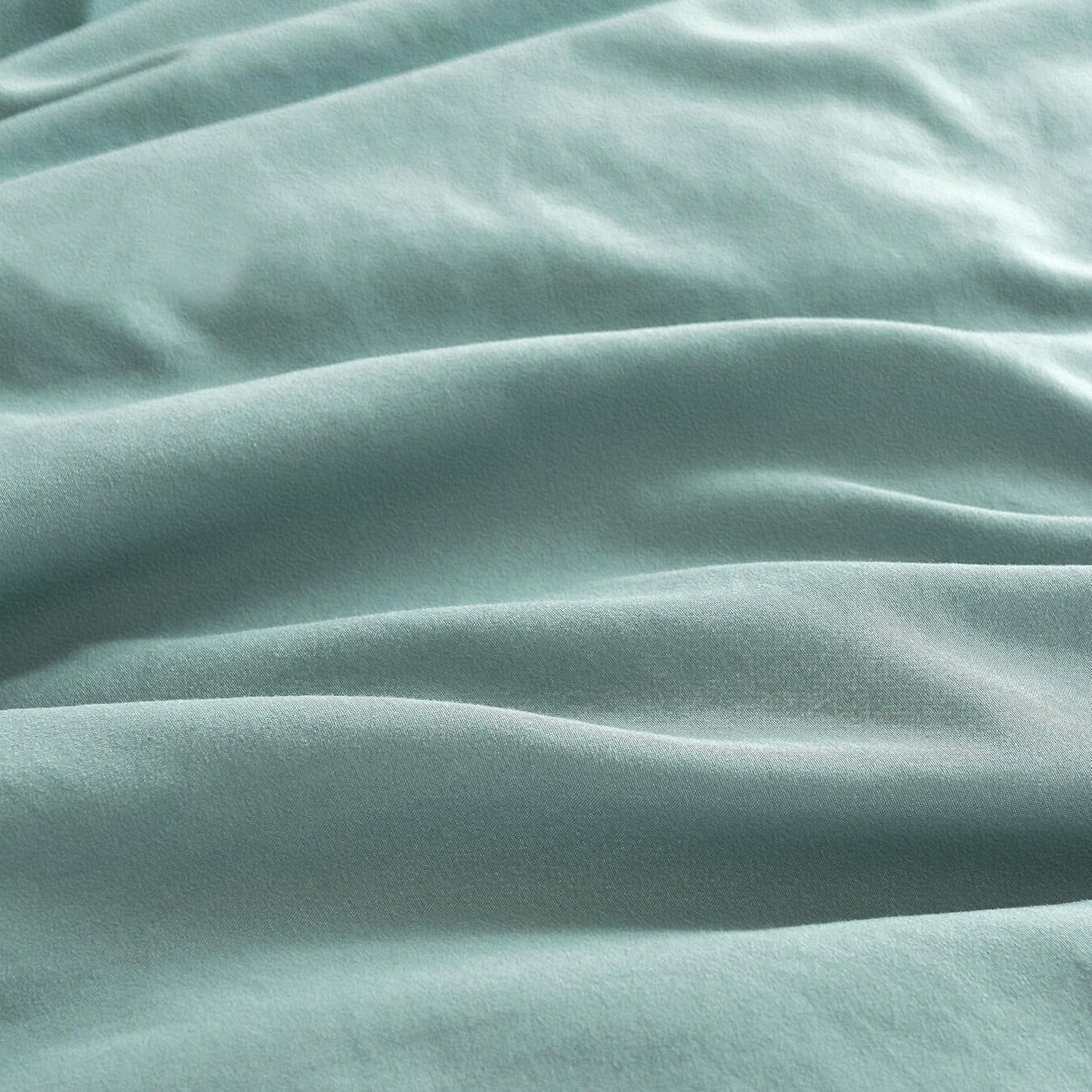 100% Vintage Washed Microfibre Fitted Sheet Set – Ultra Soft & Lightweight All-Season Fitted Sheet with 2 Pillowcases (Seafoam, Queen Size)