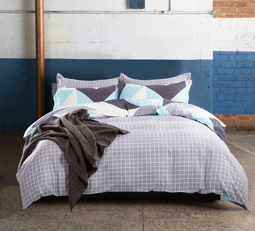 100% Cotton Reversible Quilt Cover Set - Modern City - Queen Size