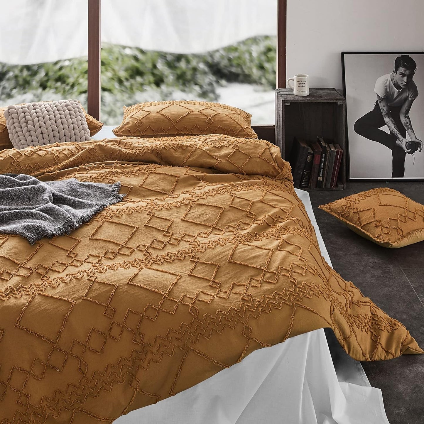100% Premium Tufted Microfibre Quilt Cover Set - Ultra-Soft, Durable Embroidery Bedding Comforter Set - Machine Washable & Zipper Closure - Caramel - Queen