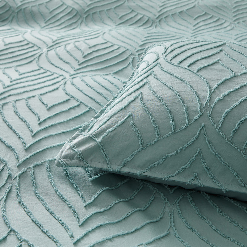 100% Premium Tufted Microfibre Quilt Cover Set - Ultra-Soft, Durable Embroidery Bedding Comforter Set - Machine Washable & Zipper Closure - Sage Green - Queen