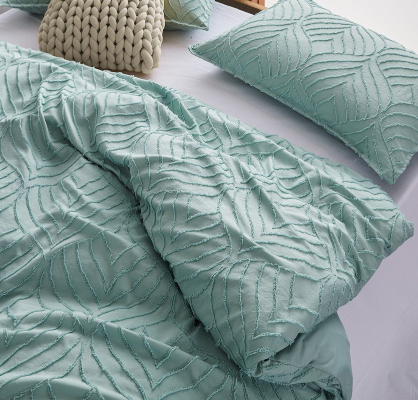 100% Premium Tufted Microfibre Quilt Cover Set - Ultra-Soft, Durable Embroidery Bedding Comforter Set - Machine Washable & Zipper Closure - Sage Green - Queen