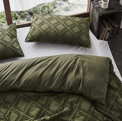 100% Premium Tufted Microfibre Quilt Cover Set - Ultra-Soft, Durable Embroidery Bedding Comforter Set - Machine Washable & Zipper Closure - Khaki Green - King