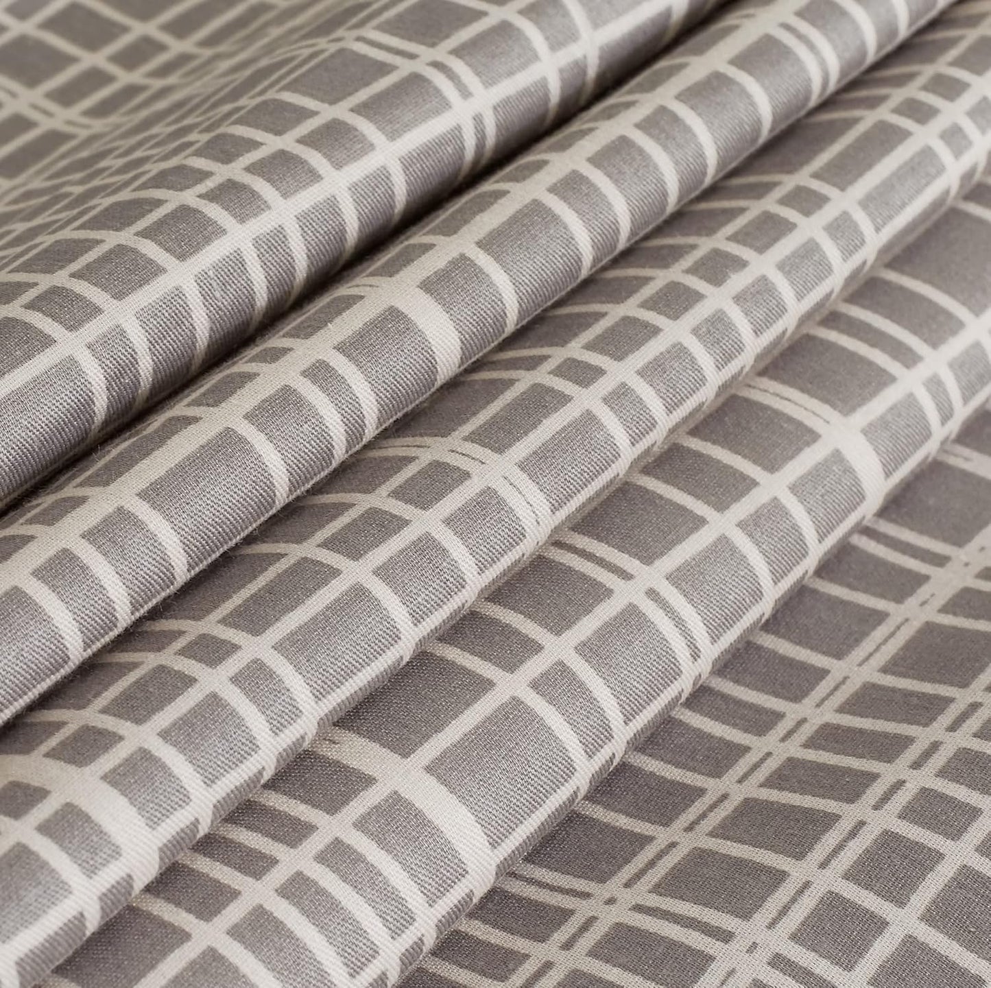 100% Cotton Oliver Reversible Printed Quilt Cover Set - Super King Size