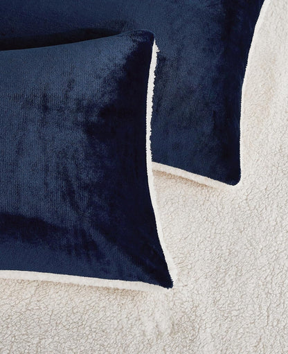 Teddy Sherpa Twin-Pack Standard Pillowcases - Soft Reversible Velvet & Sherpa Cushion Covers - Machine Washable with Zipper Closure -  48x73cm - Navy Blue