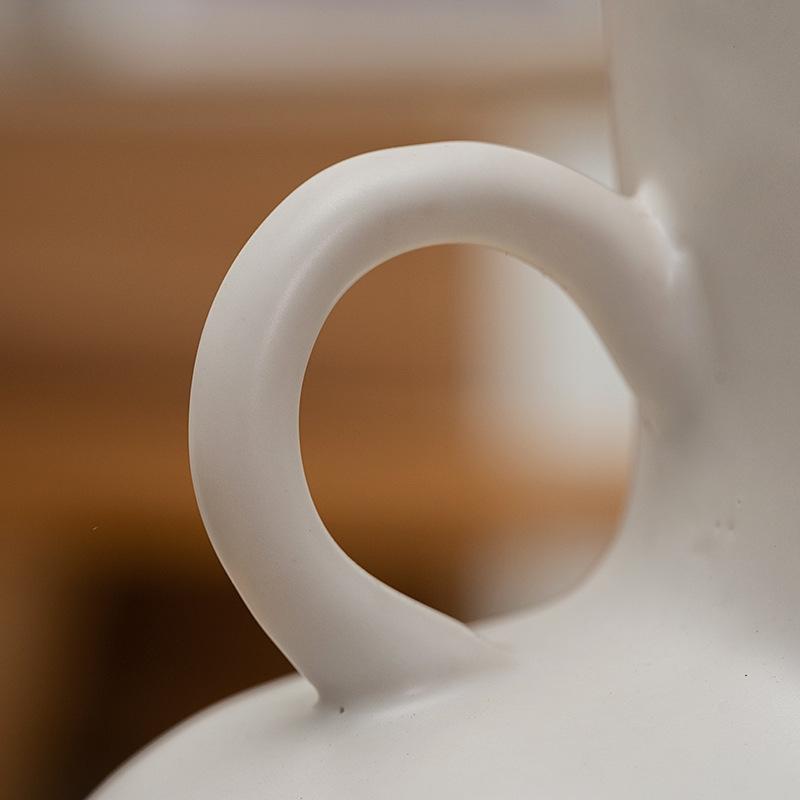 Large White Ceramic Vase for Home Decor with Dried Flower Design