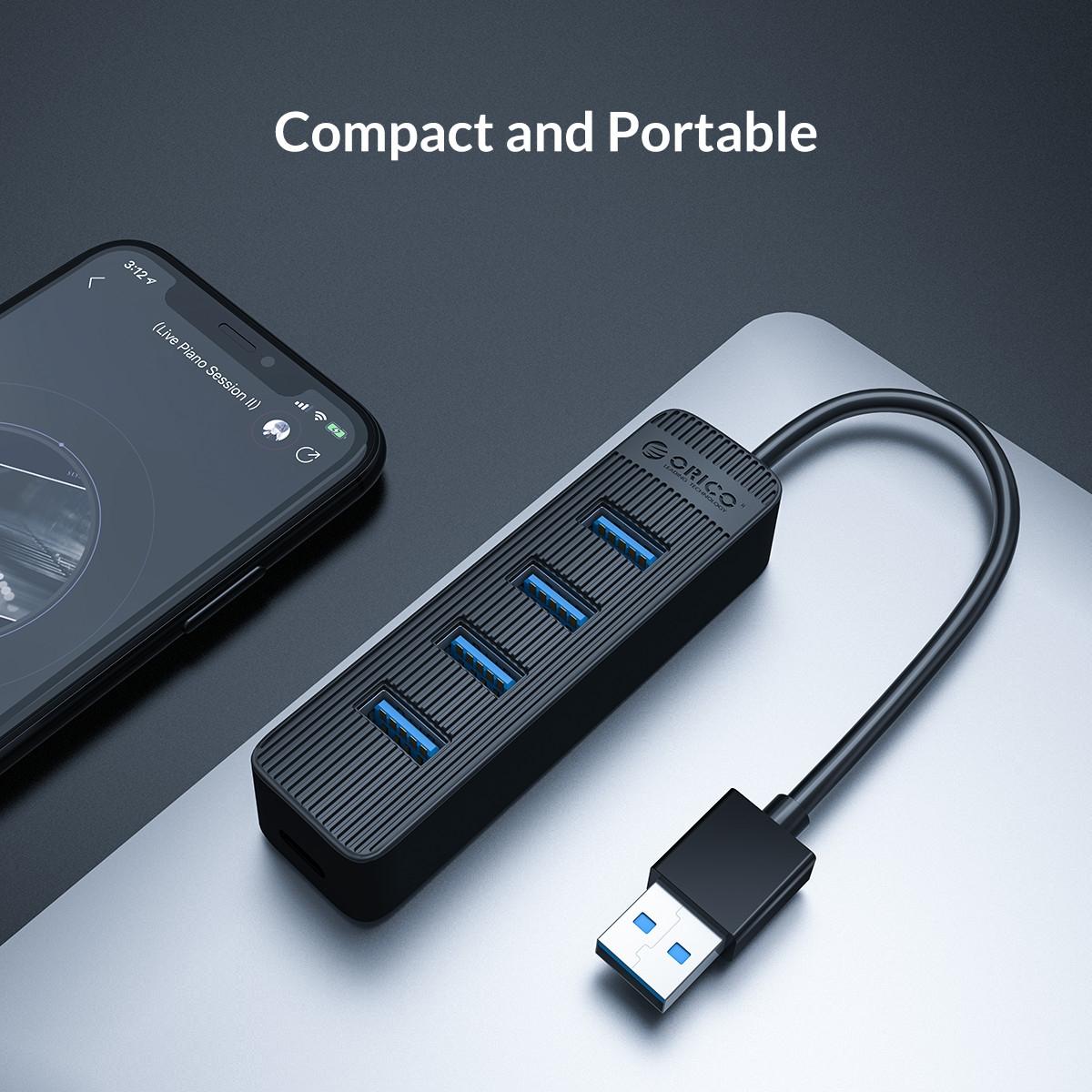 7-Port Usb 3.0 Hub With Black Design