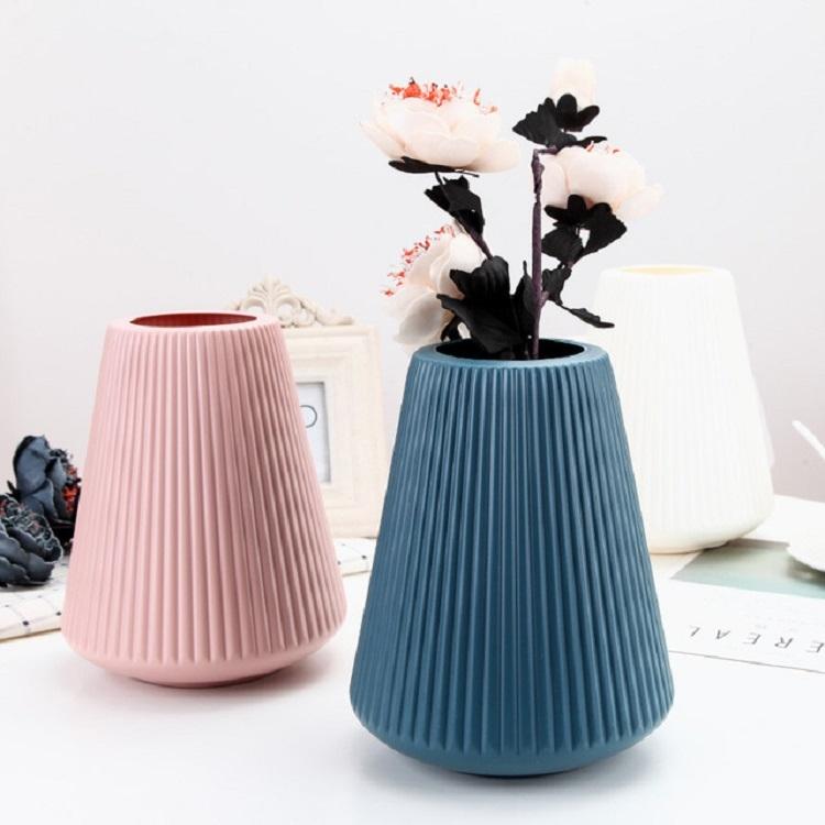 Decorative Wet and Dry Flower Vases for Creative Home Furnishings - Blue