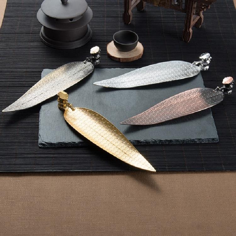 Large Sandalwood Incense Sticks with Leaf Ornaments - Silver