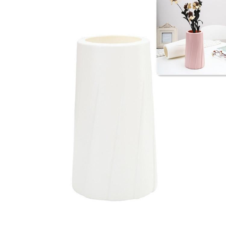 Creative Plastic Vase for Modern Decor - Simple Design - Blue