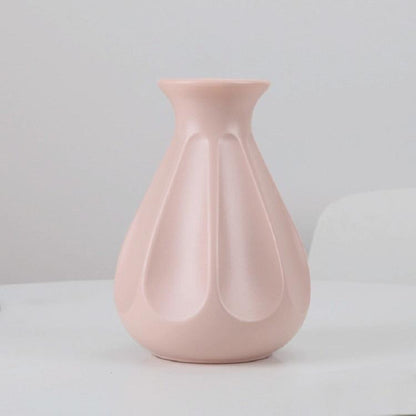 Drop-resistant Plastic Vase for Dry and Wet Flower Arrangements - Milk White