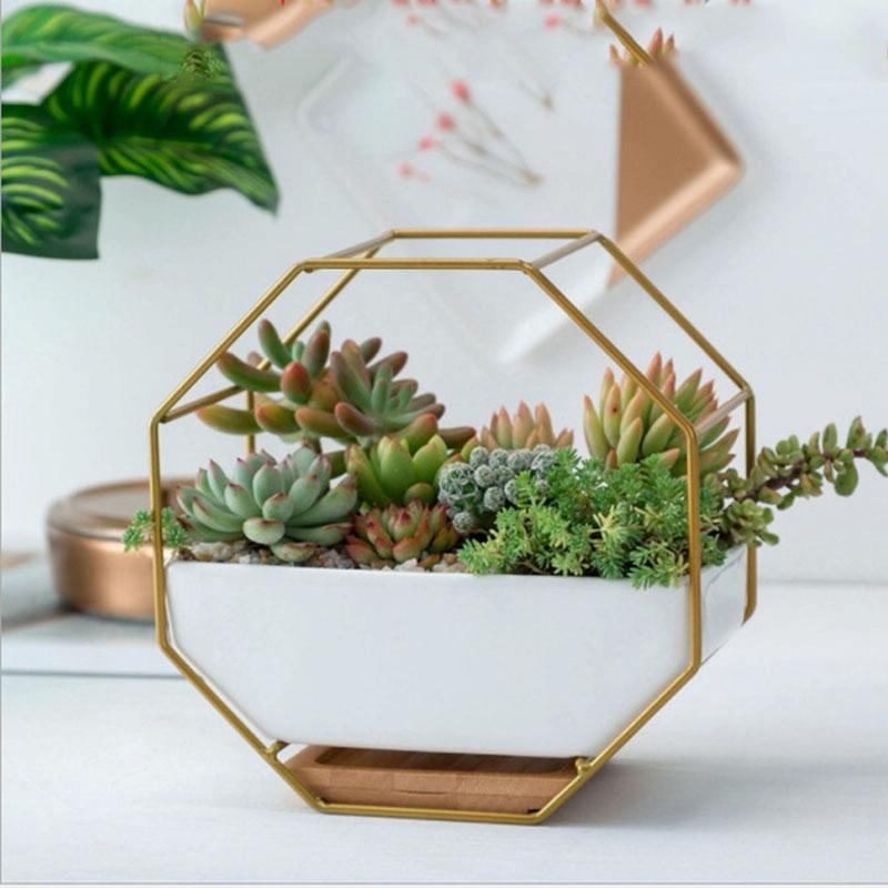 Geometric Wall Hanging Table with Bamboo Support and Iron Frame for Succulents - Black