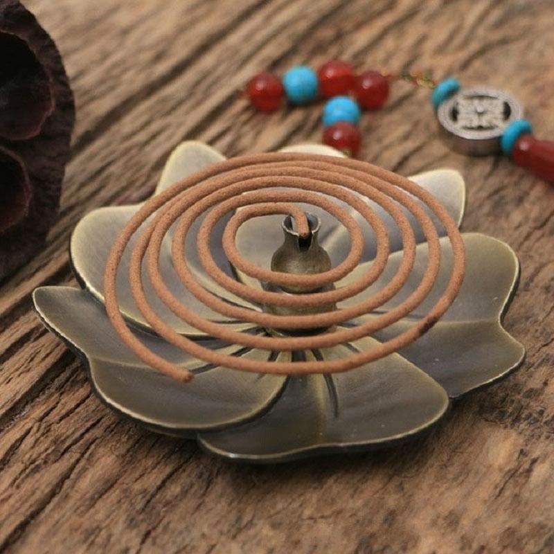 Vintage Sandalwood Incense Burner - Creative Alloy Holder for Bedroom - Red Copper