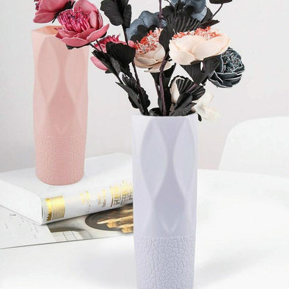 3-piece Plastic Vase Set for Dry and Wet Flower Arrangements and Floral Decor - White