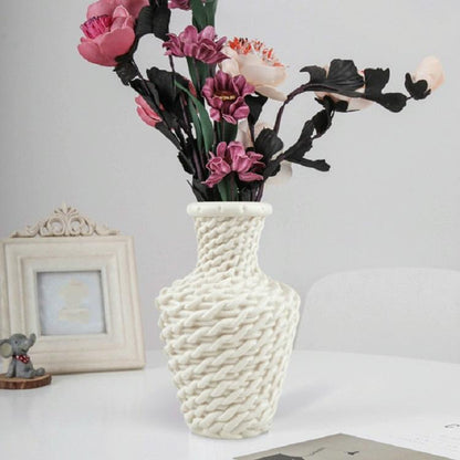 Versatile Plastic Vase for Fresh and Dried Floral Arrangements - Blue