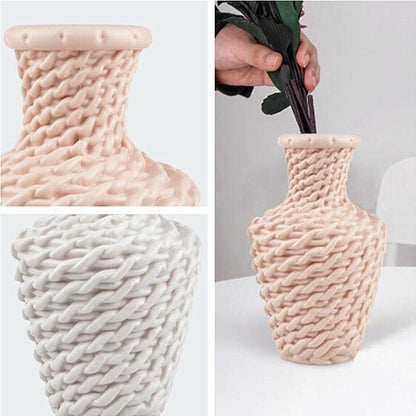 Versatile Plastic Vase for Fresh and Dried Floral Arrangements - Blue