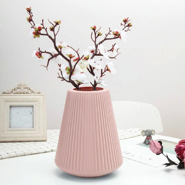 Decorative Wet and Dry Flower Vases for Creative Home Furnishings - Milk White