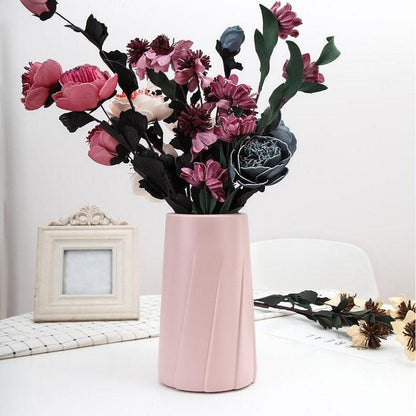 Creative Plastic Vase for Modern Decor - Simple Design - Milk White