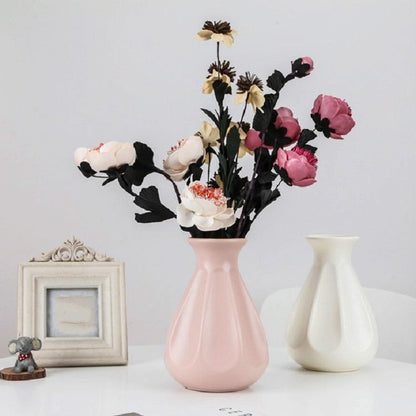 Drop-resistant Plastic Vase for Dry and Wet Flower Arrangements - Blue