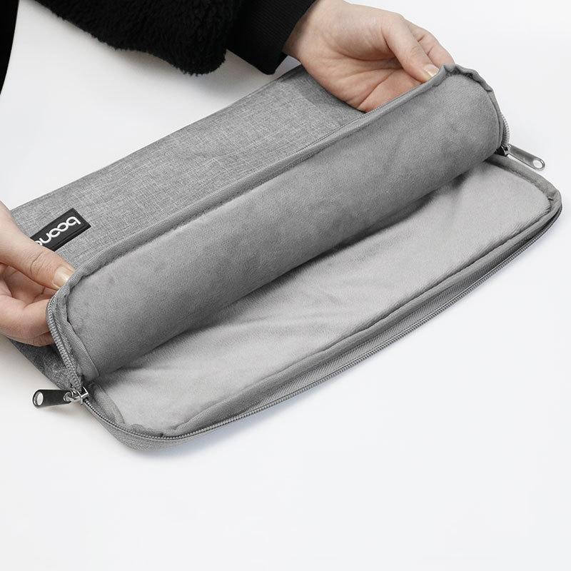 15.6 Inch Protective Laptop Liner Bag Cover - Lightweight Black