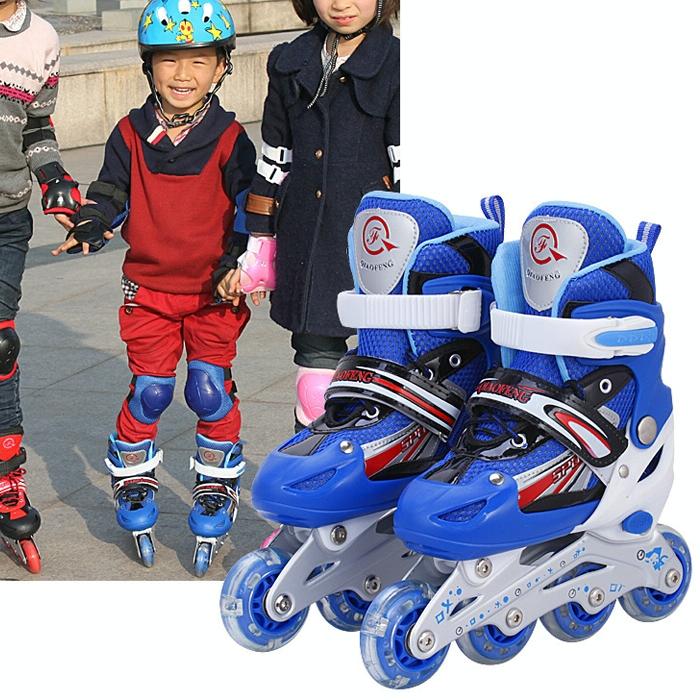 Flash Straight Row Roller Skating Shoes Suit for Kids and Adults - Medium Size - Blue