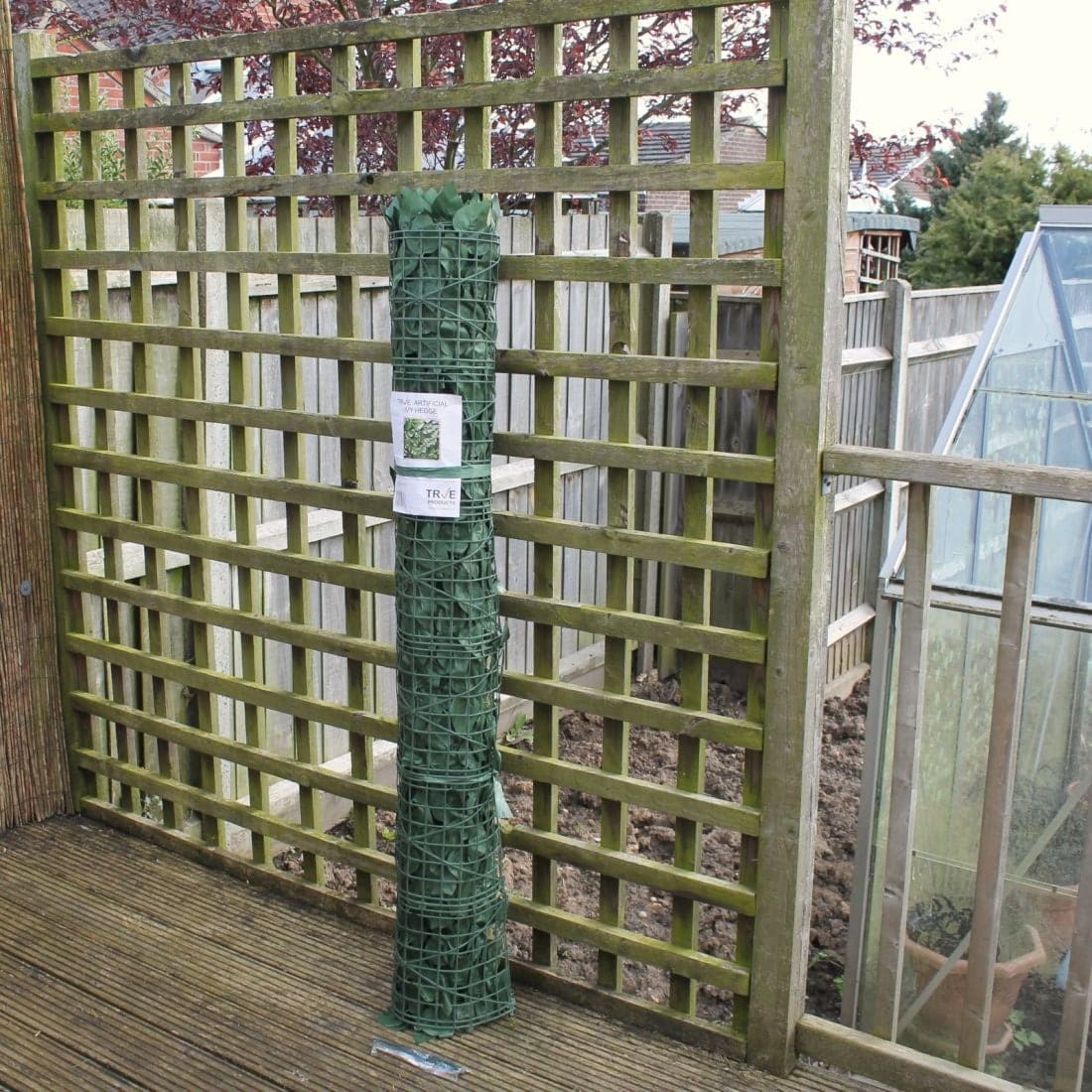 Artificial Ivy Leaf Hedging 3M x 1M Roll (Fake Ivy Roll)