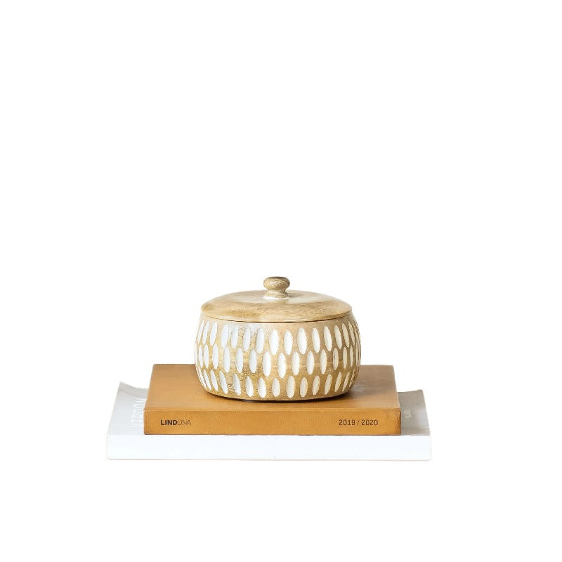 Handcrafted Round Squat Box w Carving 15cm