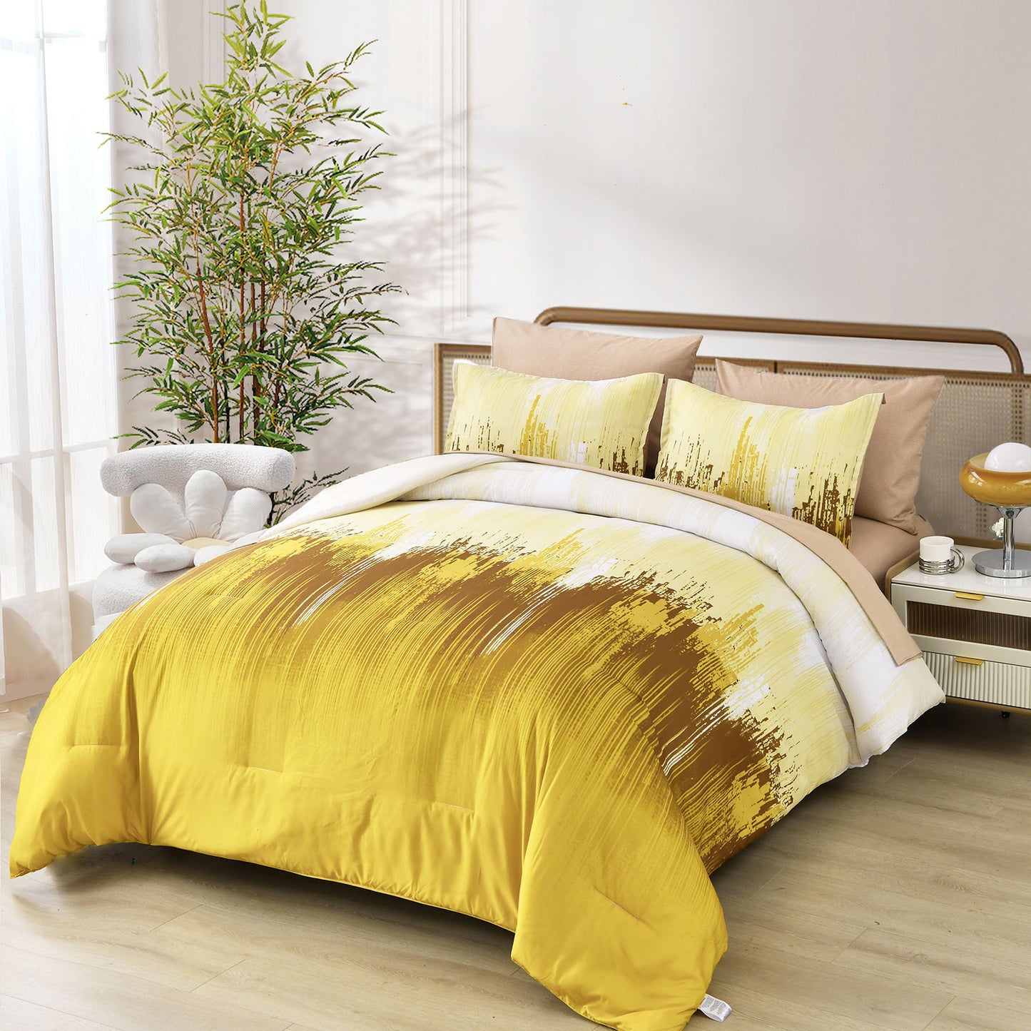 Floral Stripes Comforter Set, King Size, Cozy 3-Piece Bedding with Pillowcases