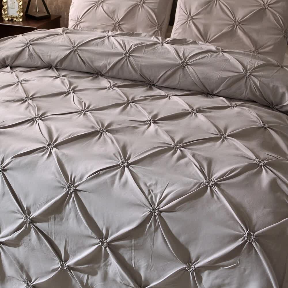 Chill Vibe Bedding Set – 3‑Piece Comforter with Pillow Shams