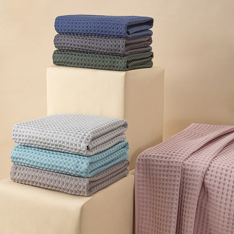 Light Green Pure Cotton Waffle Weave Bath Towel - Soft, Absorbent & Extra Large 70x140 cm for Home Use