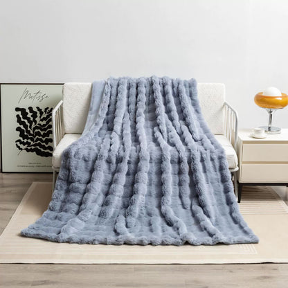 Grey 70*100cm Plush Toscana Throw Blanket - Soft Flannel Fleece for All Seasons, Perfect for Couch & Bed