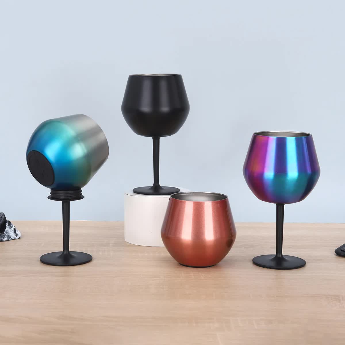2 Pcs Green and Silver Detachable Stainless Steel Wine Glass - 14oz (420ml) Portable Stemmed Goblet for Outdoors & Travel
