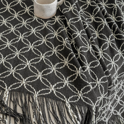 Dark Green Cozy Geometric Knitted Throw Blanket with Tassels - Soft Acrylic Decorative Sofa & Bed Cover, 130x180cm