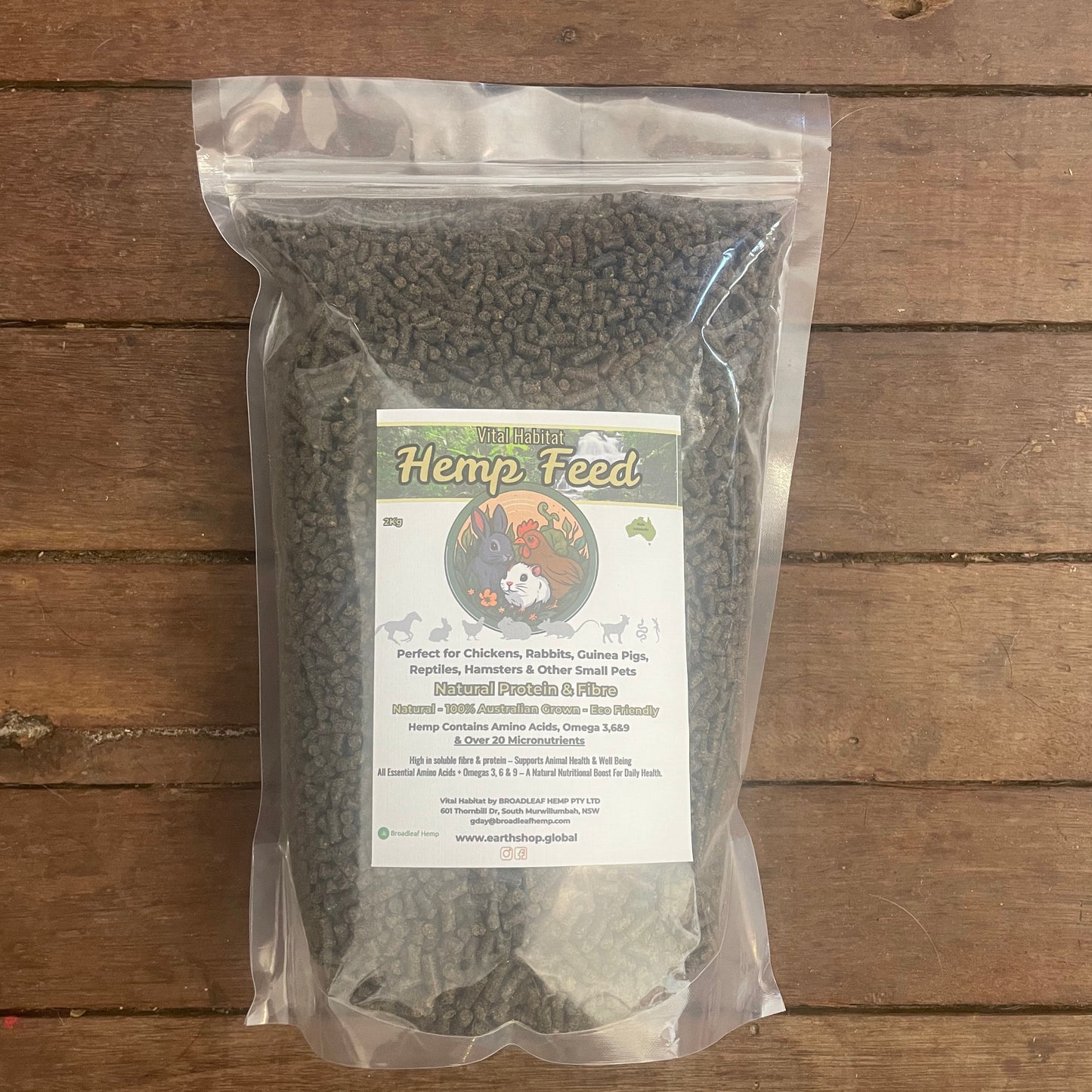 Hemp Habitat Starter Pack for Chickens & Small Animals